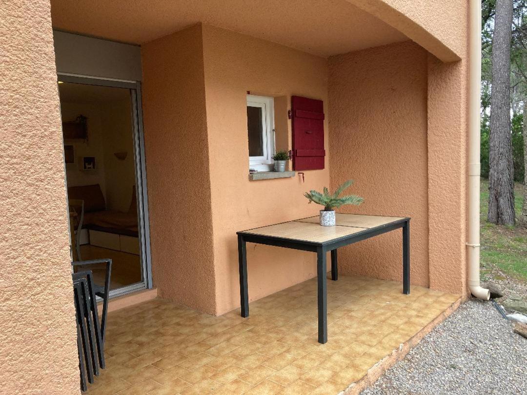 Domaine Valescure Appartement 1 Ou 2 Pieces Vue Jardin Ou Piscine Saint-Raphaël المظهر الخارجي الصورة