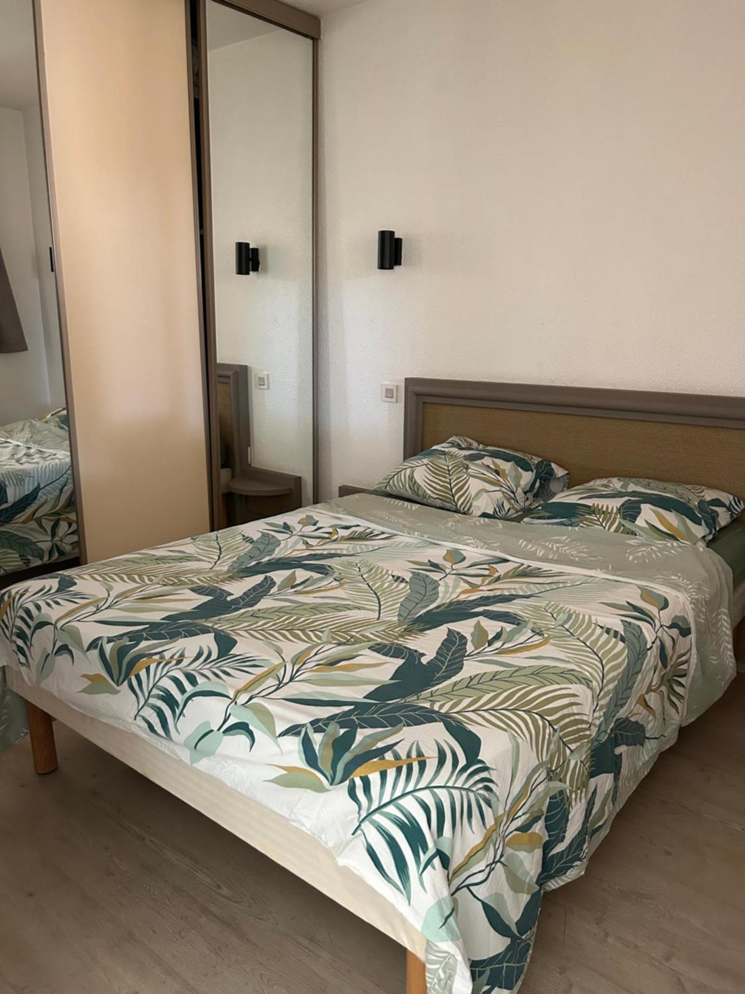 Domaine Valescure Appartement 1 Ou 2 Pieces Vue Jardin Ou Piscine Saint-Raphaël المظهر الخارجي الصورة